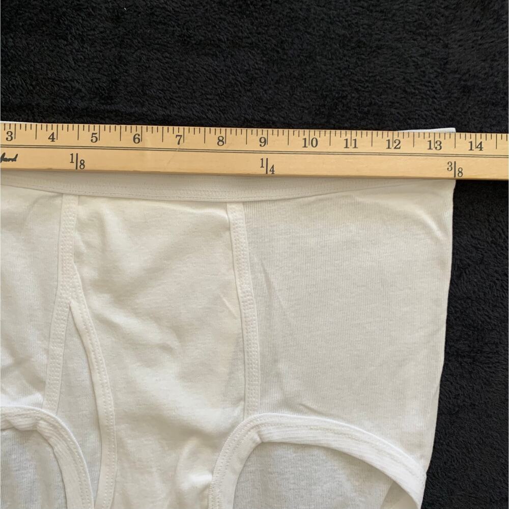 Vtg NWOT Fruit of the Loom Mens Medium 34-36 White Brief Underwear Lot of 2 - Picture 6 of 6